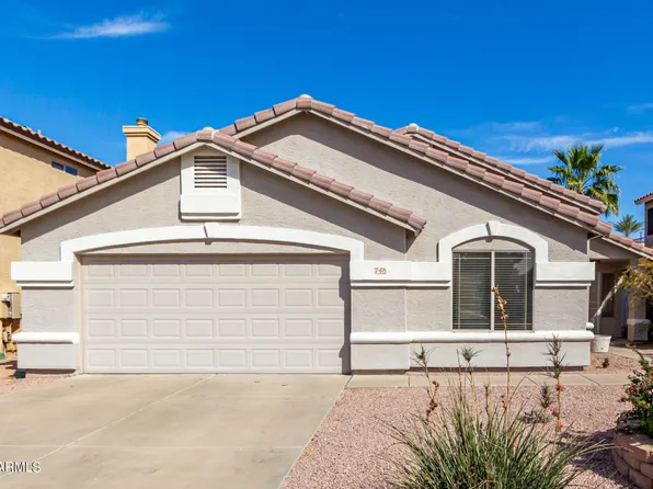 748 W MOORE Avenue, Gilbert, AZ 85233