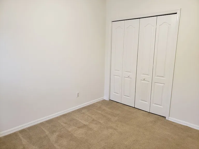 1612 Sweetwater West Cir — Photo 30