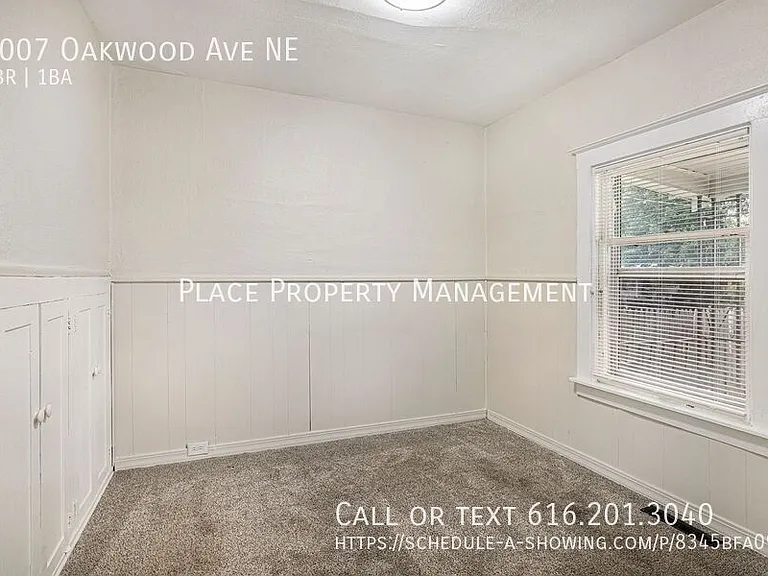 2007 Oakwood Ave NE — Photo 14