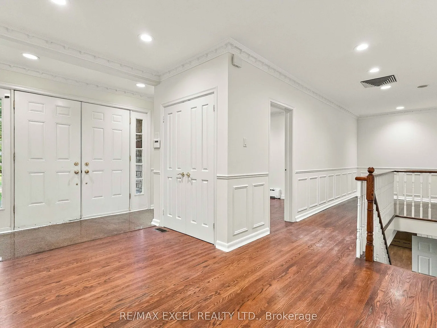 4 bed, $5,800 — Photo 4