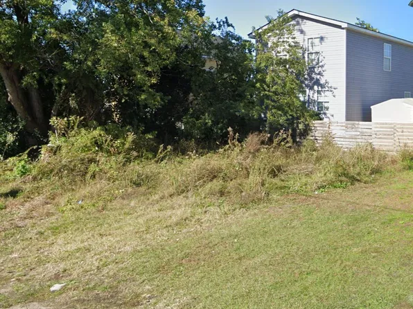 2122 Trescott St, North Charleston, SC 29405