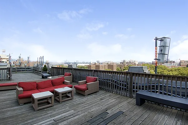 Rented by Corcoran | media 19