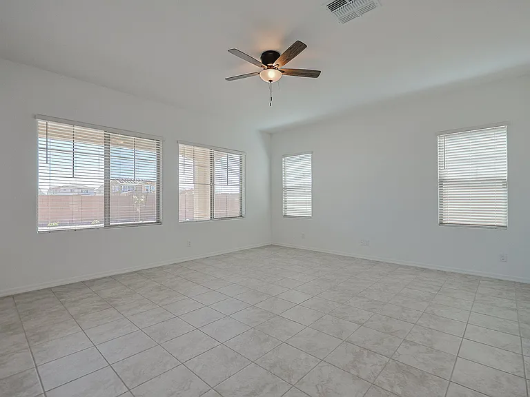 7671 W Smoketree Dr — Photo 9