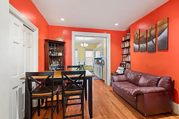 Sold by Elite Connect Real Estate | media 6