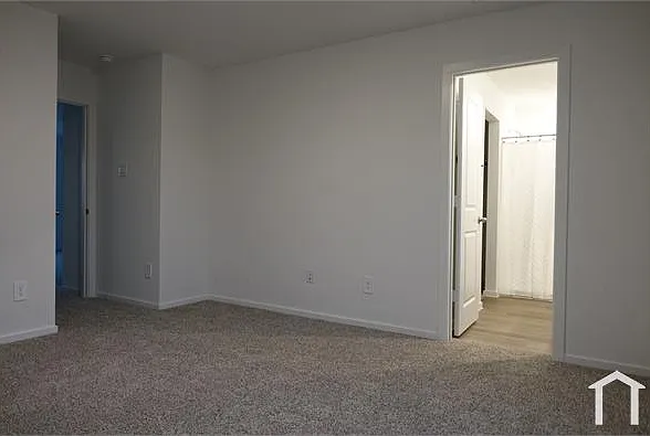 3004 Fall Gold Ln — Photo 11
