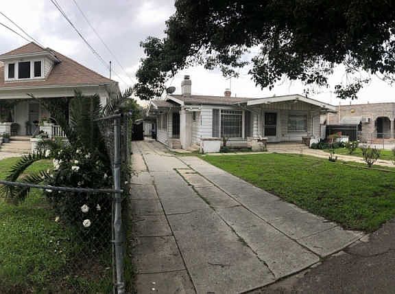 2nd image of 5432 La Mirada Ave