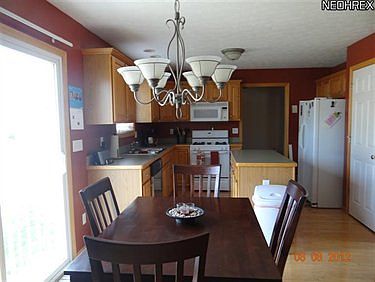 5th image of 644 Alexis Dr