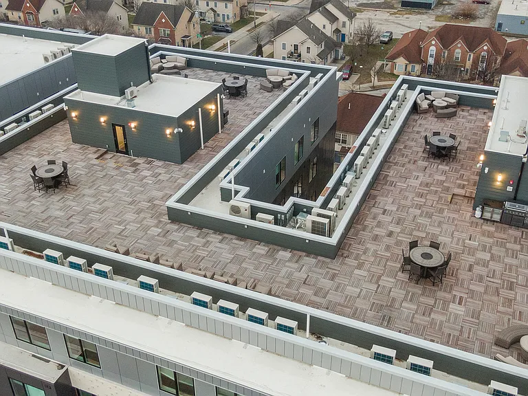 Veranda Apartments — Photo 30
