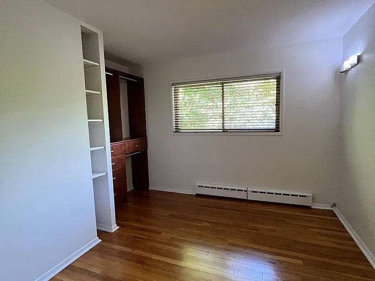 3440 Skyview Ter — Photo 33