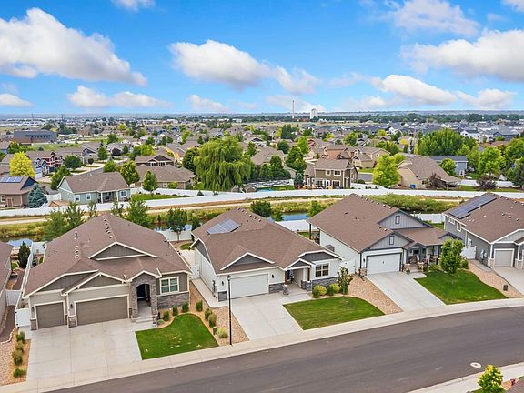 2nd image of 488 Vermilion Peak Dr