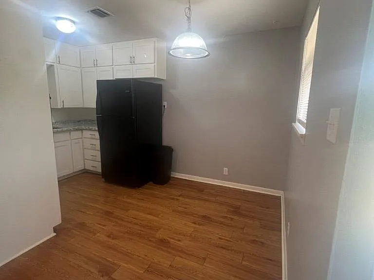 100A Hilltop Dr — Photo 6