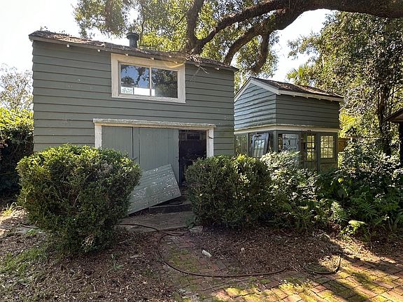 4th image of 615 E 6th Ave
