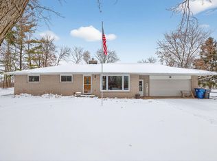 N222 Two Mile Rd, Appleton, WI 54914