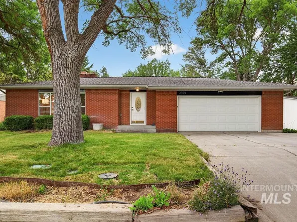3324 W Tucker Rd, Boise, ID 83703