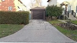 389 Lawrence Ave W — Photo 9