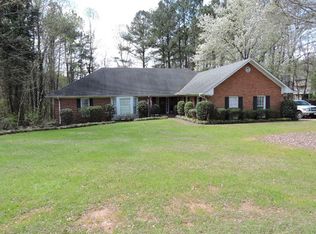 1675 Southpointe Dr, Birmingham, AL 35244