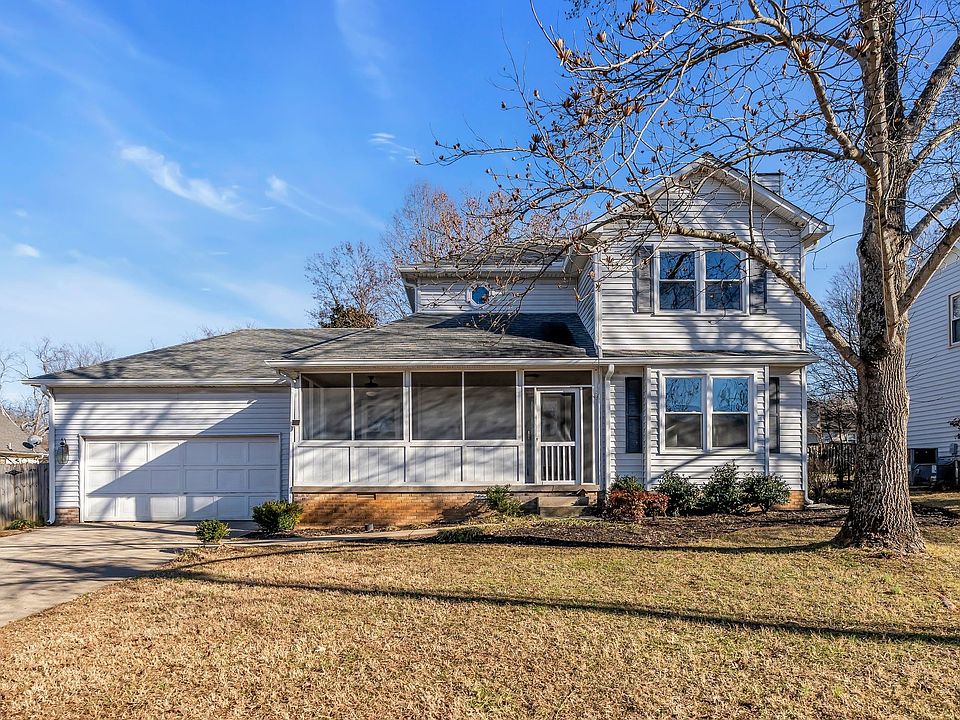 1st image of 2440 Laurel Hill Ct