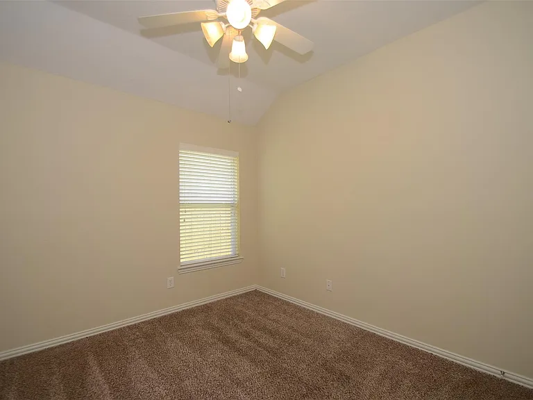 23207 Dewflower Dr — Photo 16