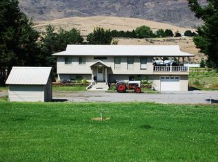 5451 4th St SE, East Wenatchee, WA 98802