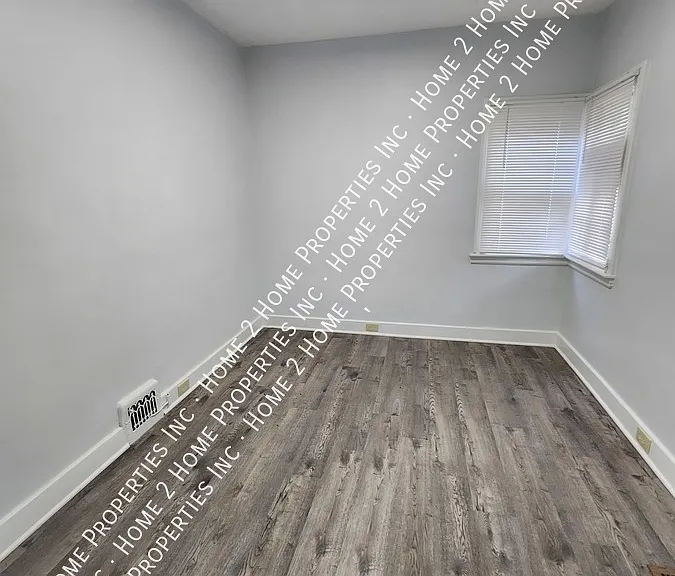 960 Church St #MAIN — Photo 28