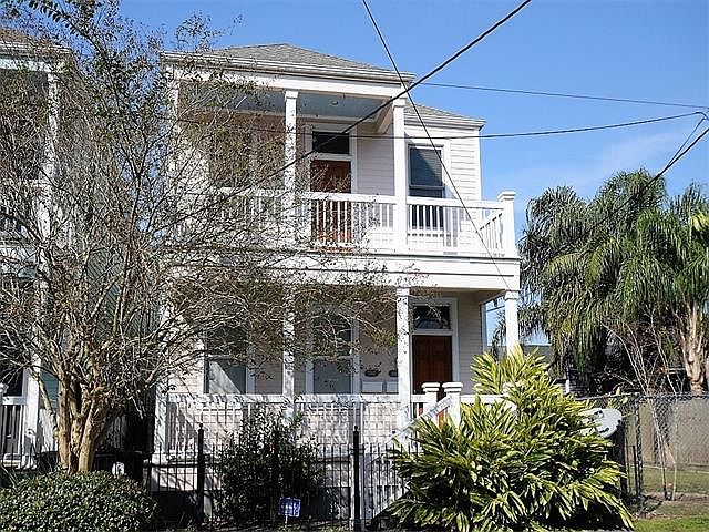 1st image of 2609 Saint Thomas St