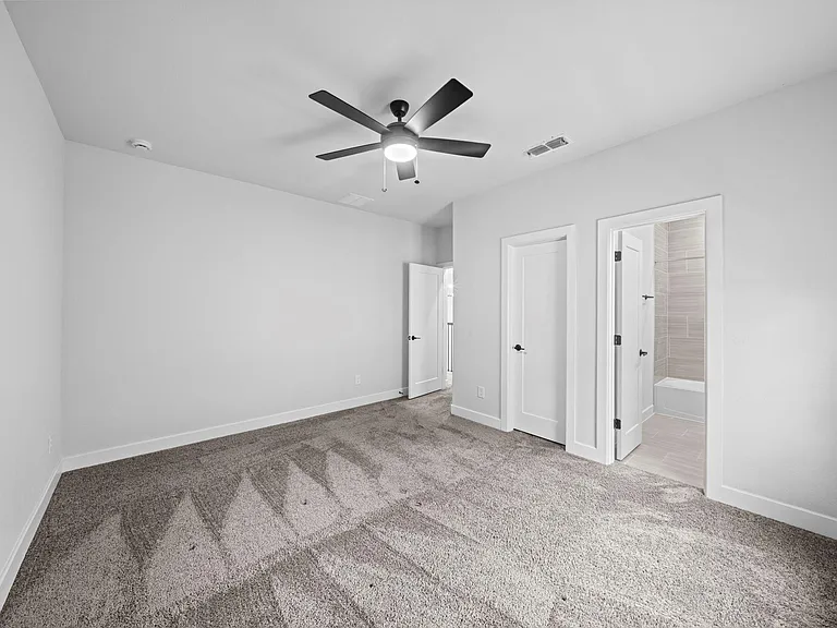 19110 Wimberly Hills Ln — Photo 35