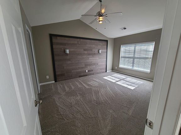 3rd image of 853 Jarman Dr