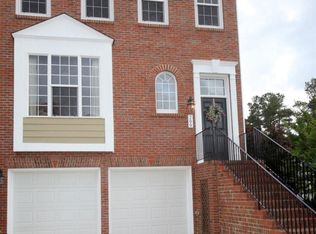 200 Kirkeenan Cir, Cary, NC 27560