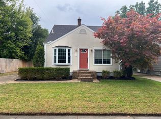 2226 Sprague Ave, Royal Oak, MI 48067