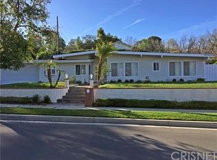 22976 Darien St, Woodland Hills, CA 91364