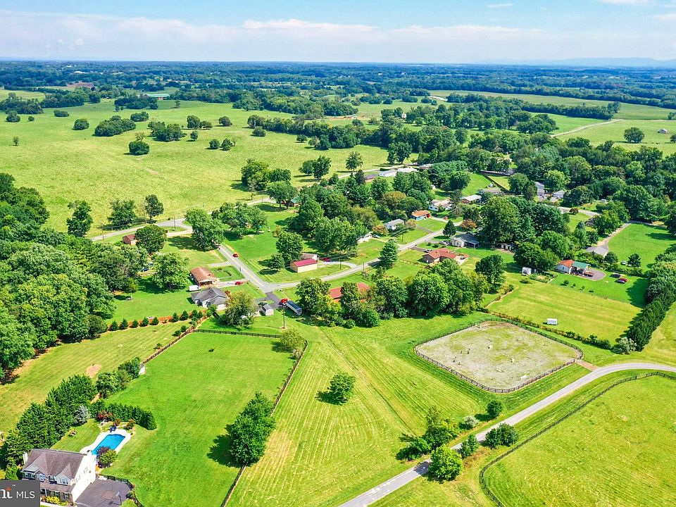 18 Clarke Ln, Berryville, VA 22611 Zillow