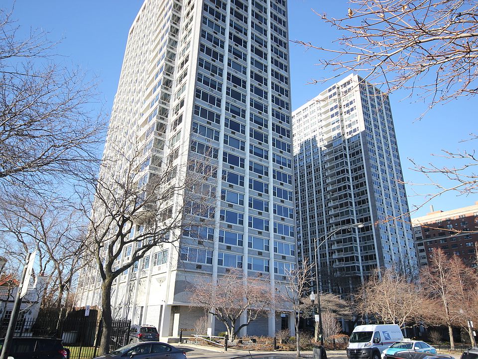 1st image of 4250 N Marine Dr APT 2912