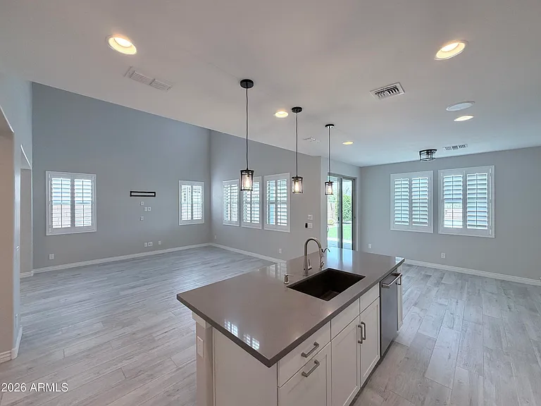 25509 N 140th Dr — Photo 10