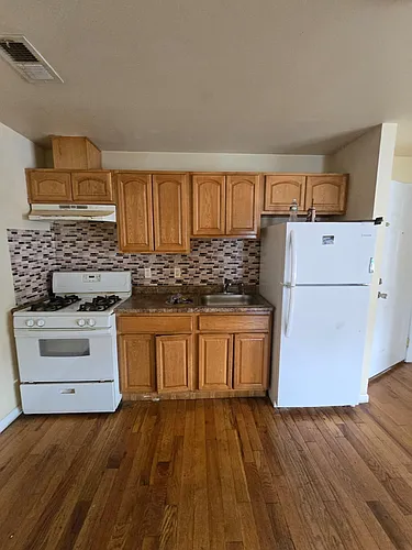 70-72 Livingston St #3DA Photo 1