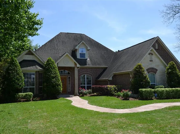 5234 Weston Dr, Weston Lakes, TX 77441