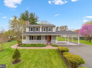 6060 Hunt Club Rd, Elkridge, MD 21075