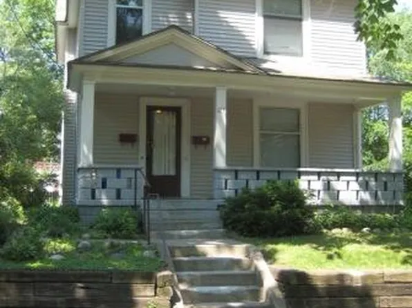 115 Paddock Ave SE #2, Grand Rapids, MI 49506