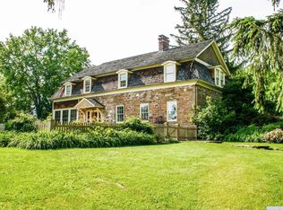 200 Station Rd, Hudson, NY 12534