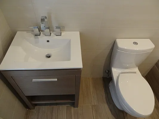 Rented by Lofts and Flats LLC | media 18