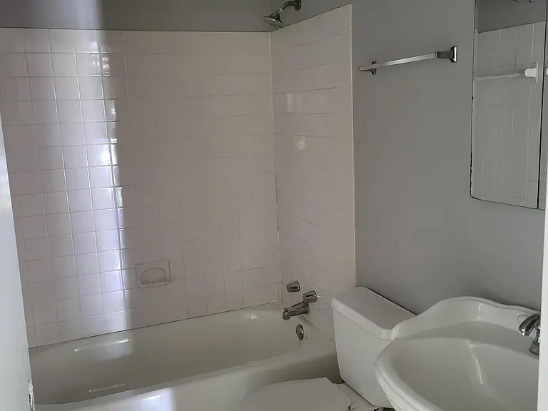 1728 Shenandoah Dr — Photo 8