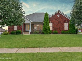 161 Trinity Dr, Mount Washington, KY 40047