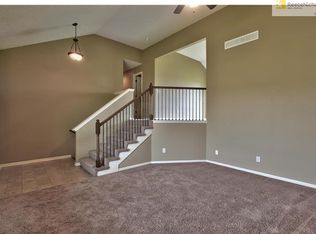 670 N Olive St, Gardner, KS 66030