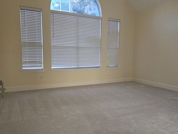 4th image of 5510 Cedaredge Ct
