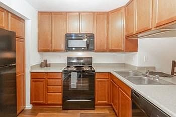 1st image of 60 E Flower St #109