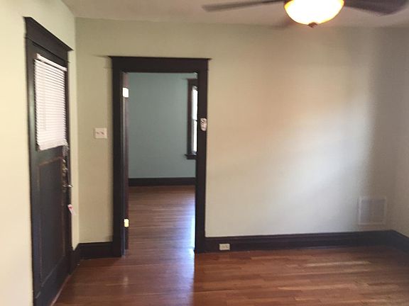5th image of 2112 Geyer Ave #Townhouse 2