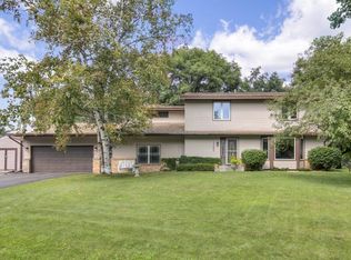 17660 Jaguar Path, Lakeville, MN 55044