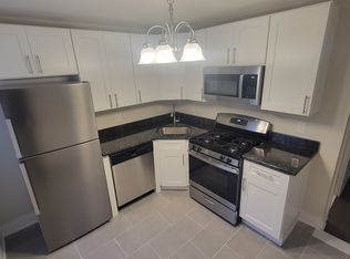 100 Beacon Ave APT 32, Jersey City, NJ 07306