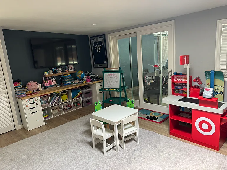 461 Pebble Dr — Photo 11