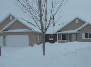 220 20th Ave NW, Watertown, SD 57201