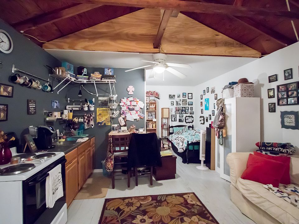 Guest house